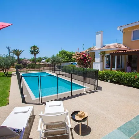 Danae * 아이아 나파