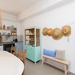 Danae Villa *